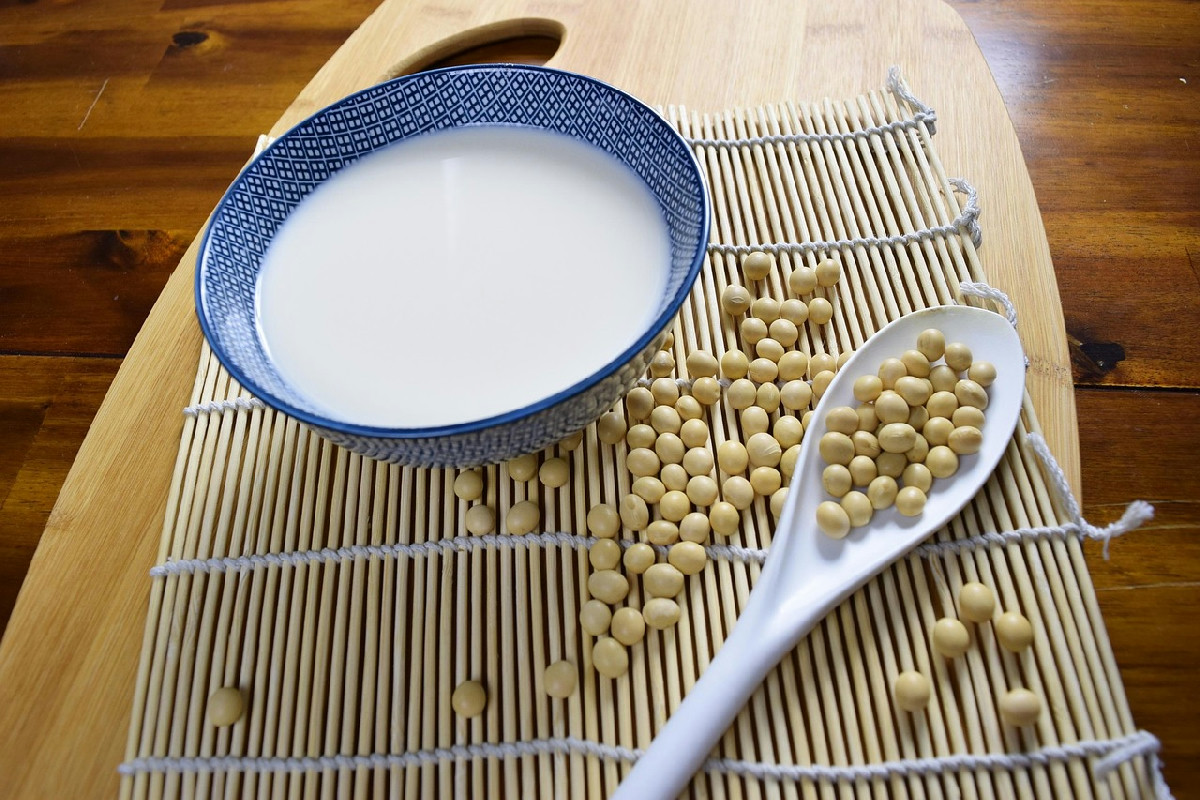 Soia e colesterolo: ecco i 5 benefici poco noti per il cuore che cambiano la tua salute