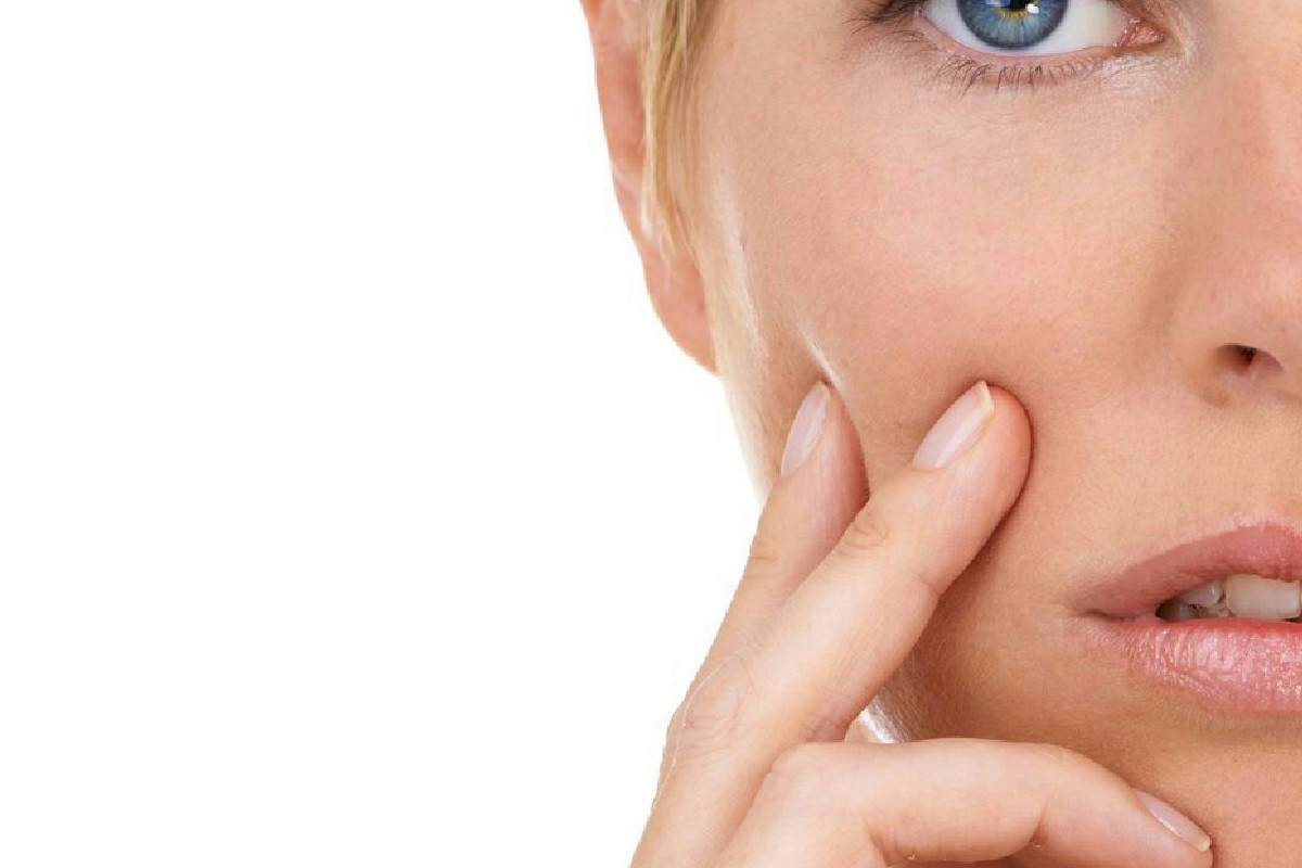 Elimina le occhiaie con un rimedio naturale: scopri la verdura fresca da usare ogni giorno