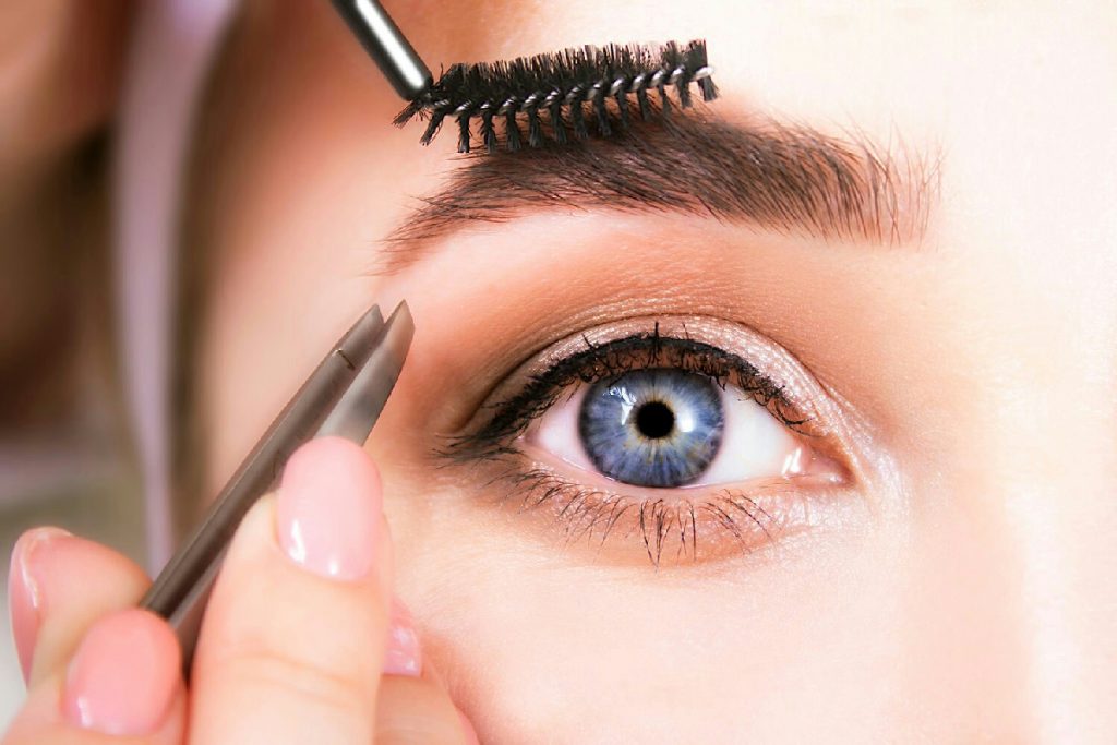 Epilatori per viso e sopracciglia: guida completa per scegliere il modello perfetto e preciso